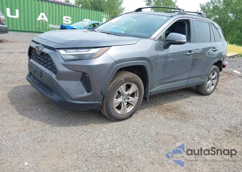 2023 Toyota Rav4 Xle z USA, uszkodzony, nr VIN 2T3P1RFV5PC369009